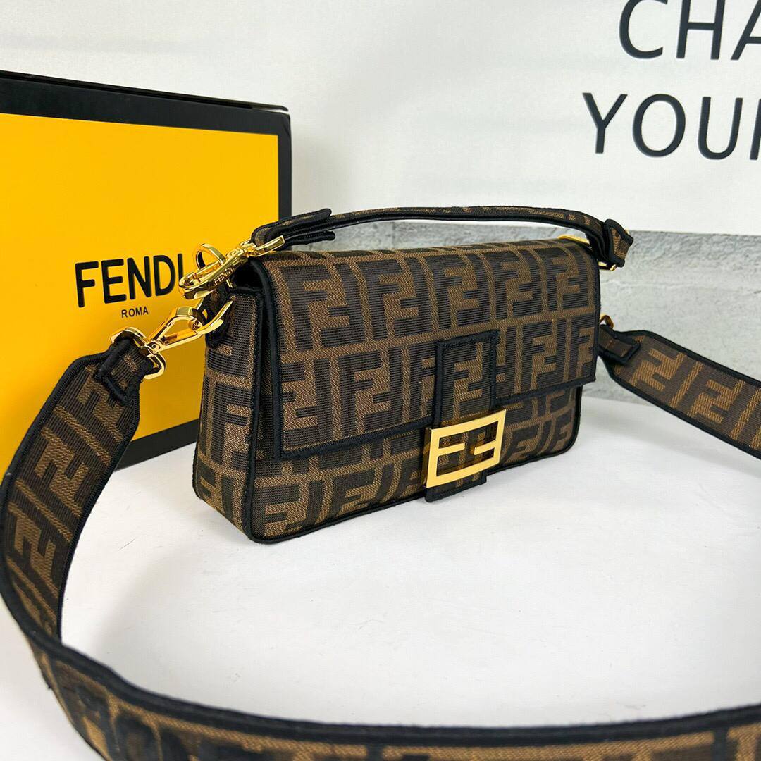 Fendi Baguette FF Monogram (Medium)