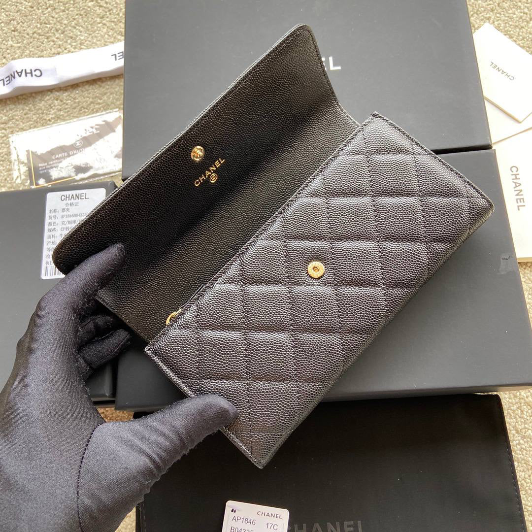 Chanel Caviar Wallet