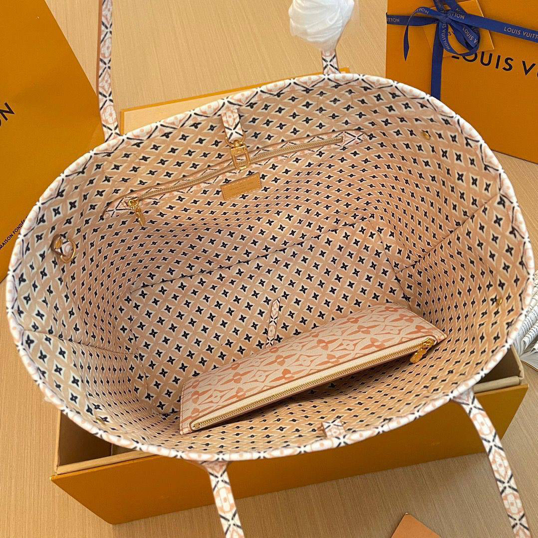 Louis Vuitton Neverfull