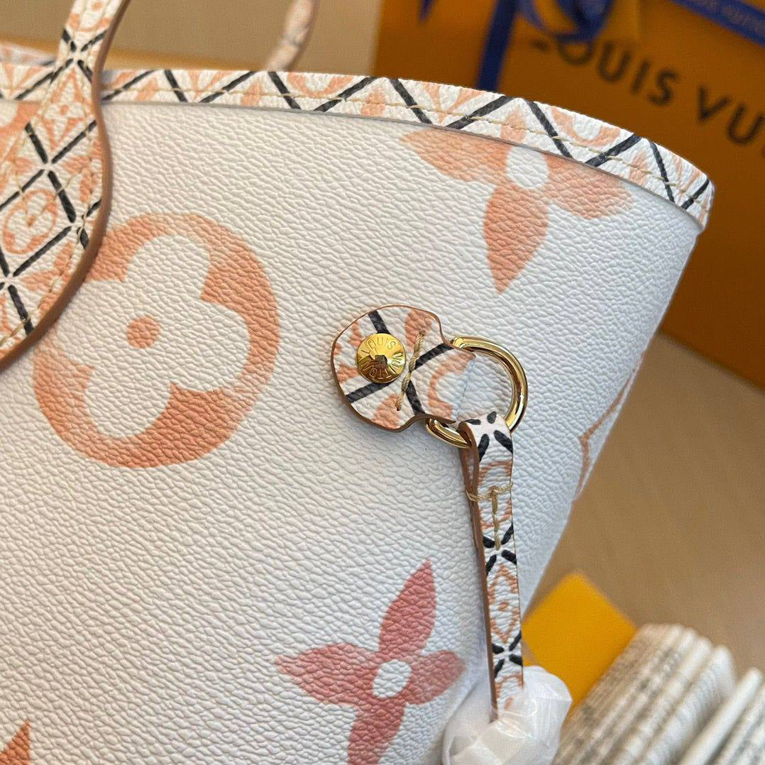 Louis Vuitton Neverfull