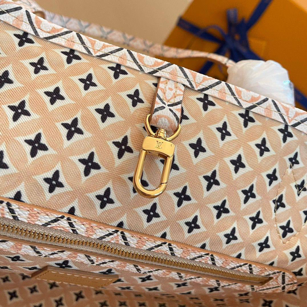 Louis Vuitton Neverfull