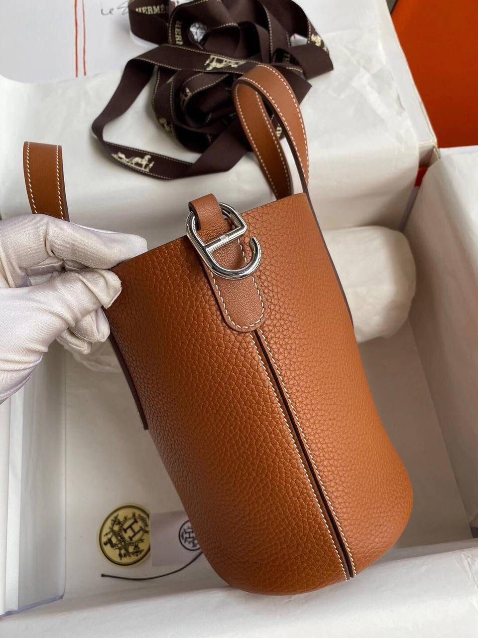 Hermès In-The-Loop 18