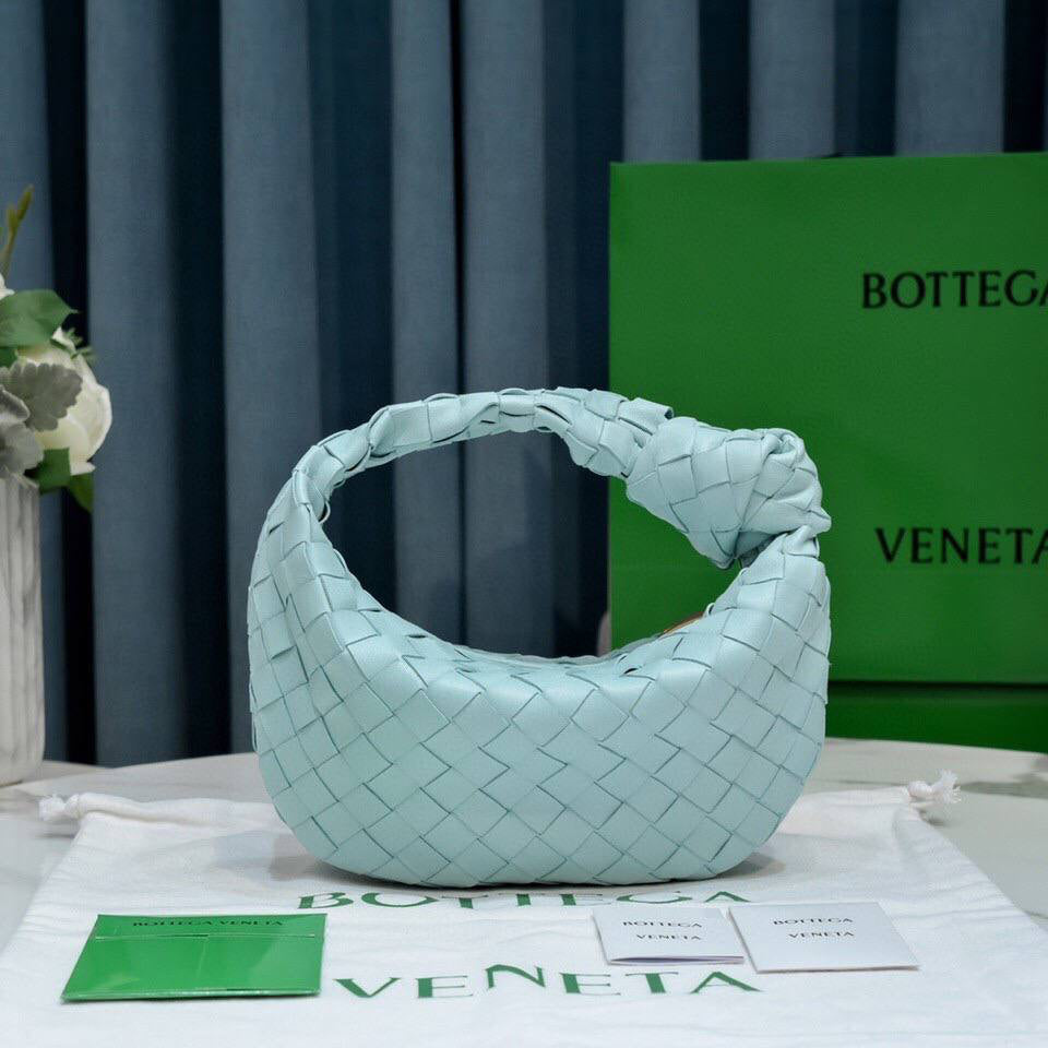 Bottega Veneta Jodie knotted intrecciato leather tote