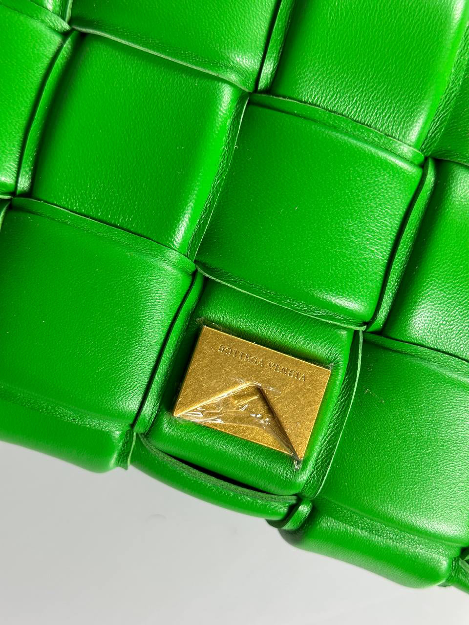 Bottega Veneta Chan Cassette
