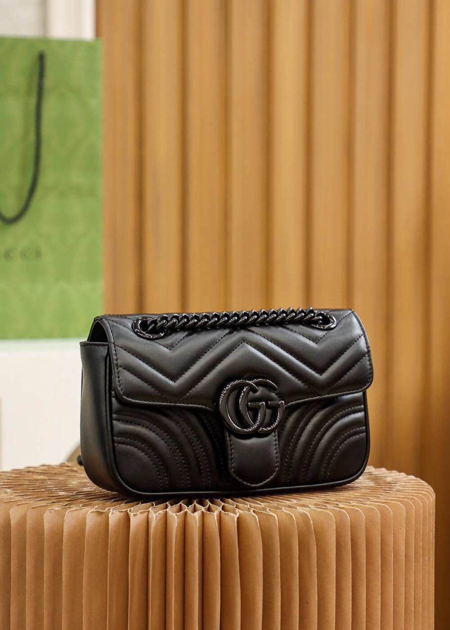Gucci GG Marmont Matelassé Mini Bag