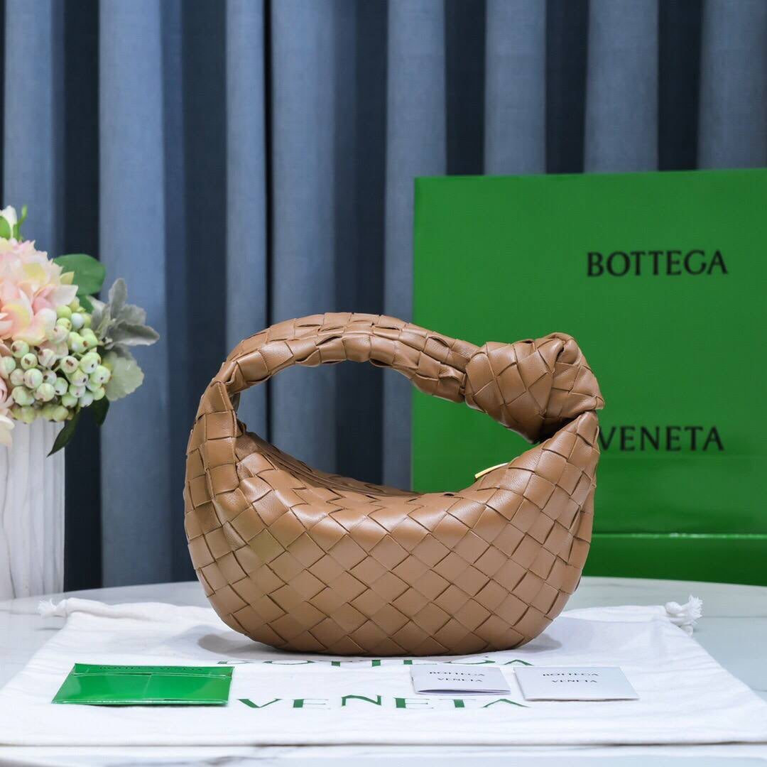 Bottega Veneta Jodie knotted intrecciato leather tote