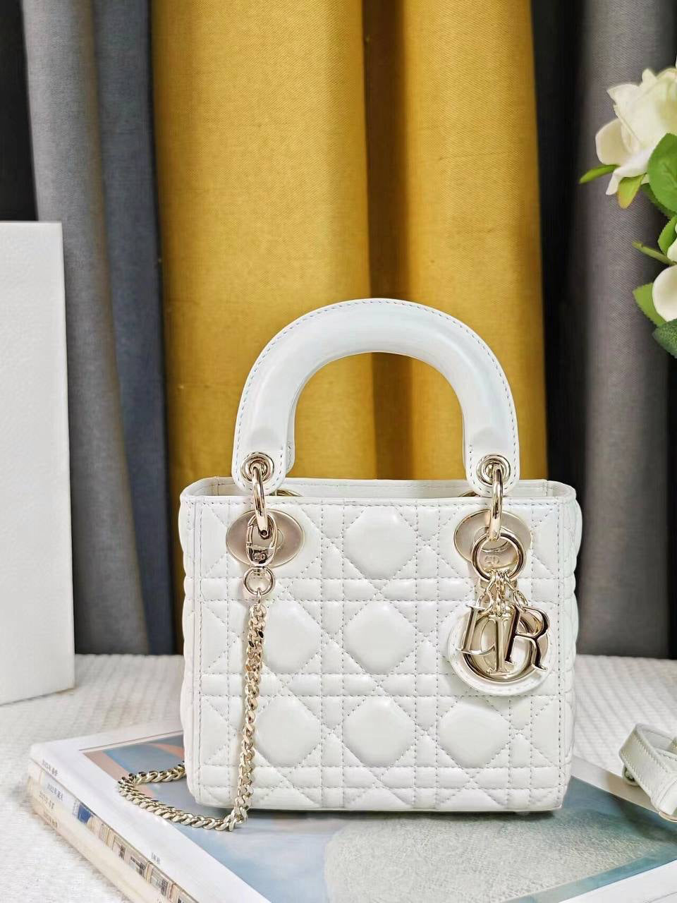Dior Lady Latte Cannage