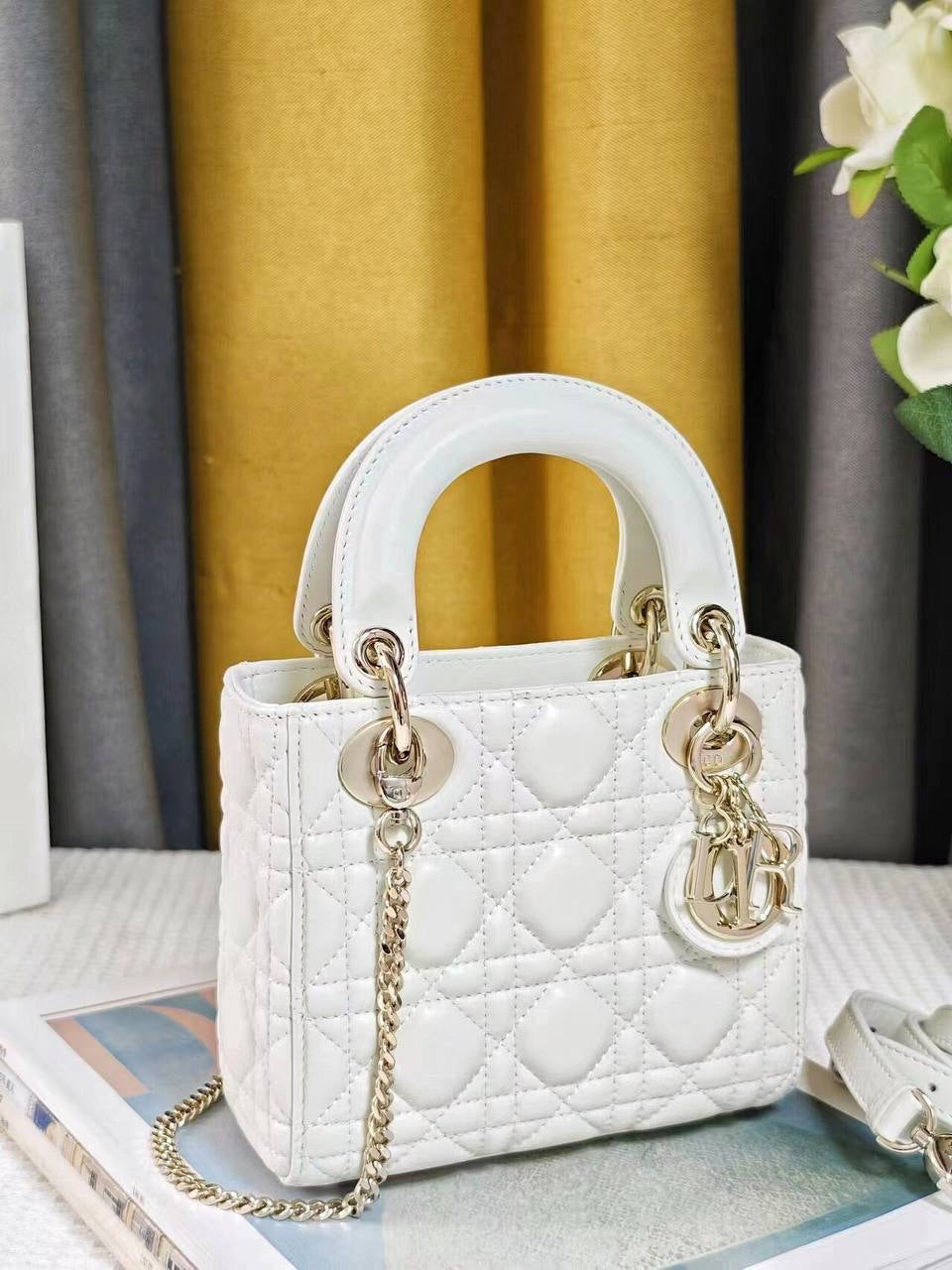 Dior Lady Latte Cannage