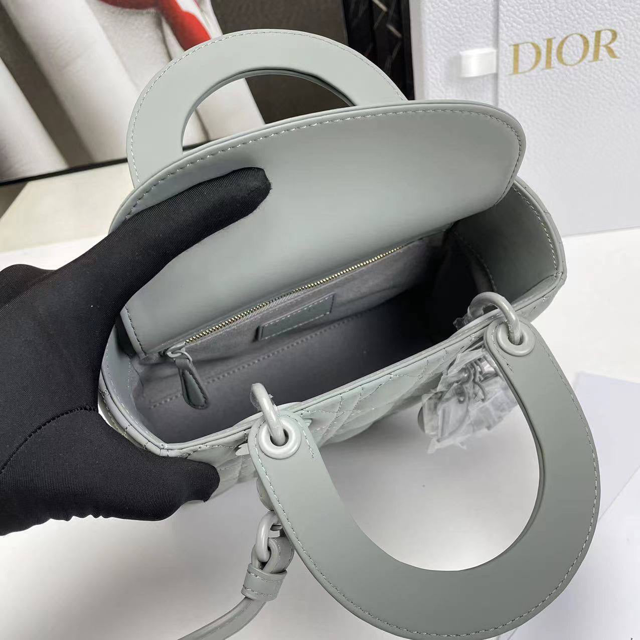 Dior Lady Ultramatte Gray Stone Cannage