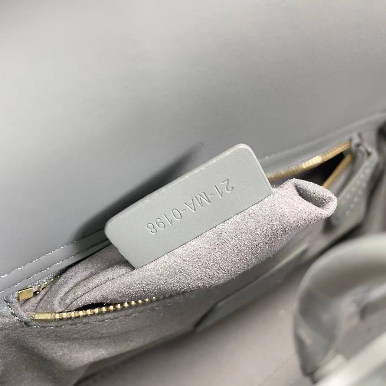 Dior Lady Ultramatte Gray Stone Cannage