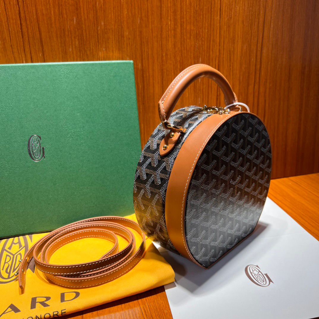 Goyard hat clearance box bag price