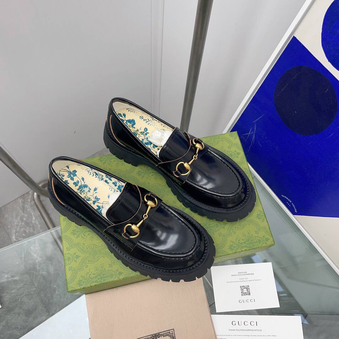 Gucci Leather lug sole loafers